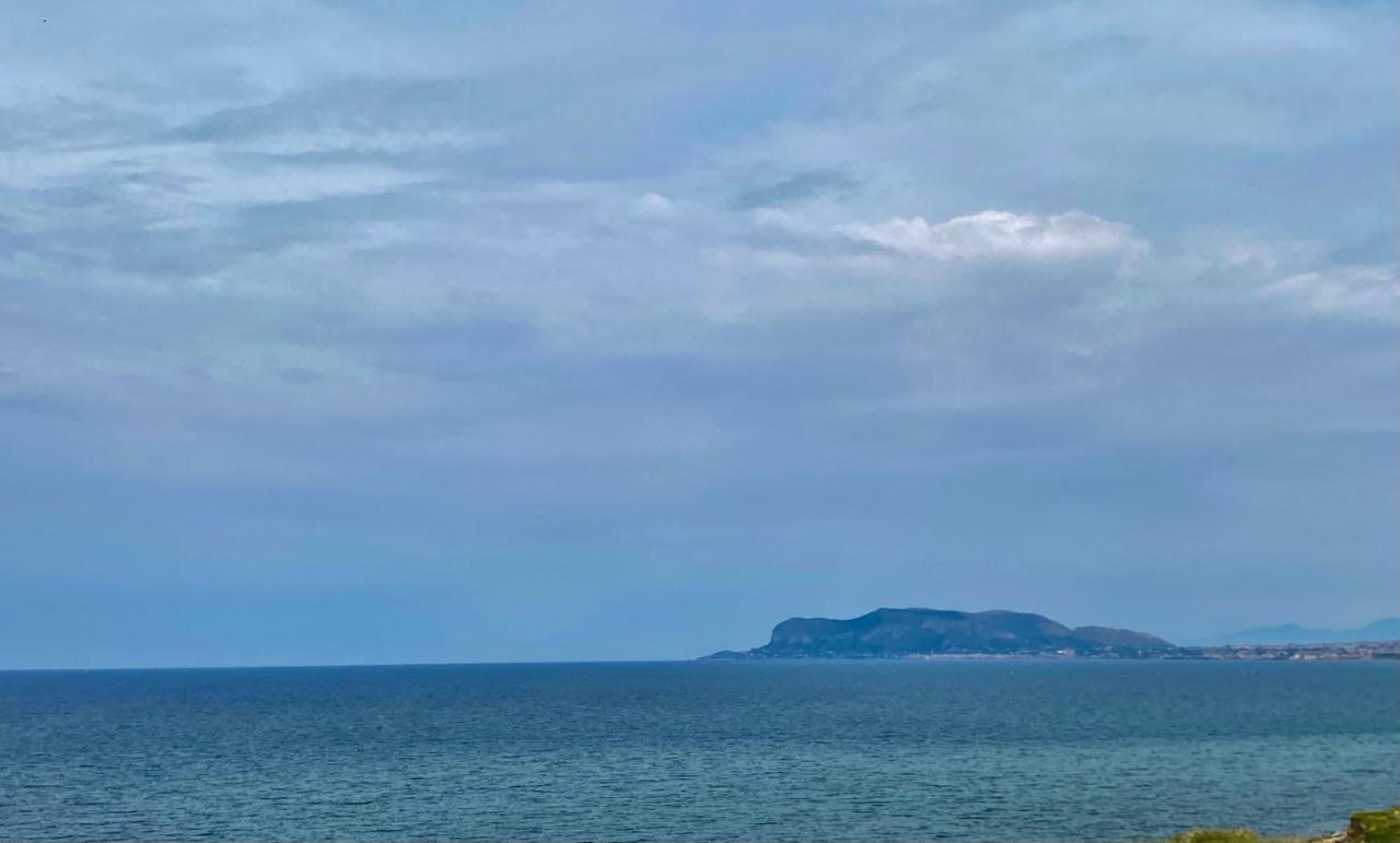 Casamare Sant'Erasmo Sea View Apartment ปาแลร์โม ภายนอก รูปภาพ