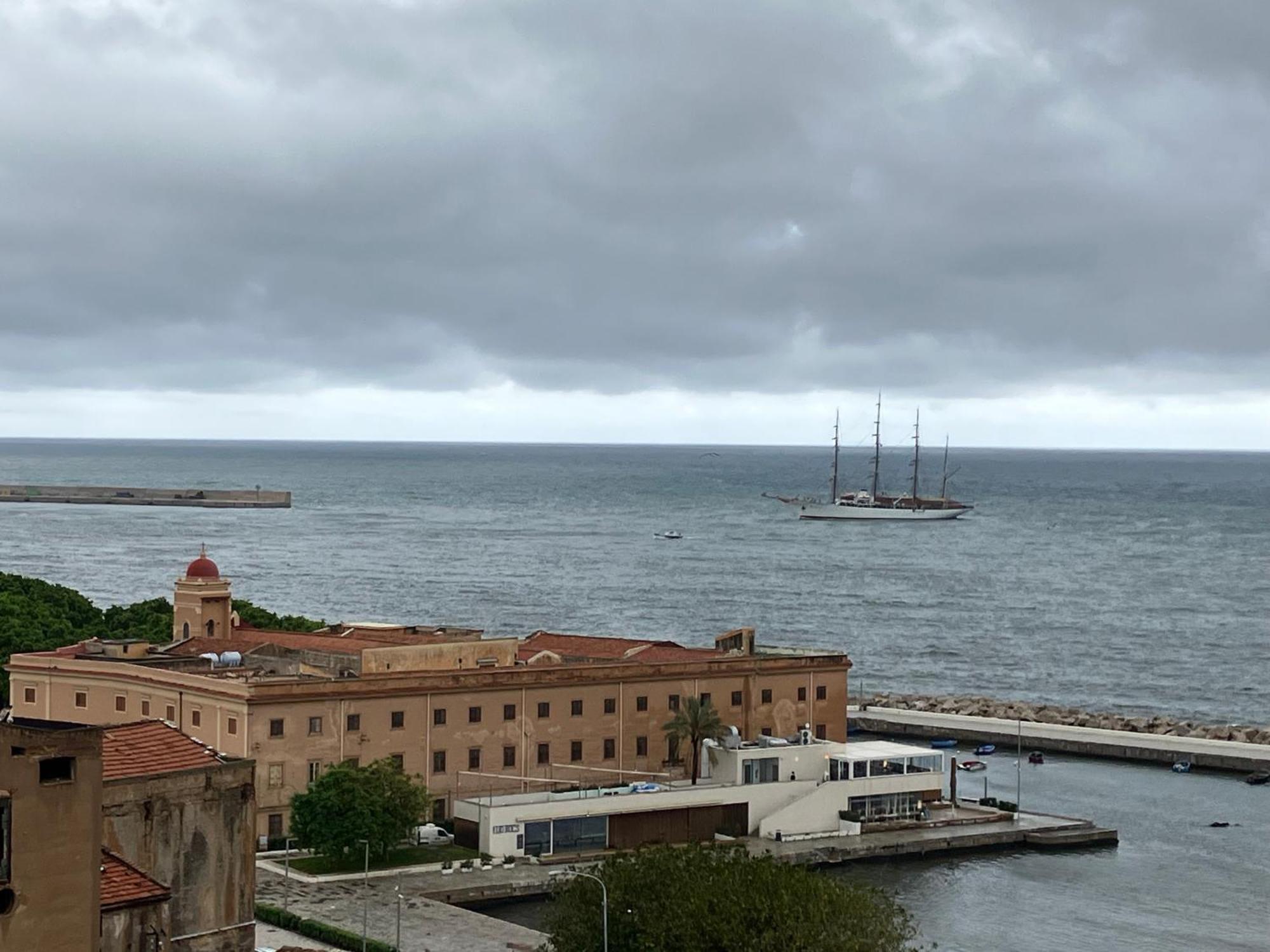 Casamare Sant'Erasmo Sea View Apartment ปาแลร์โม ภายนอก รูปภาพ