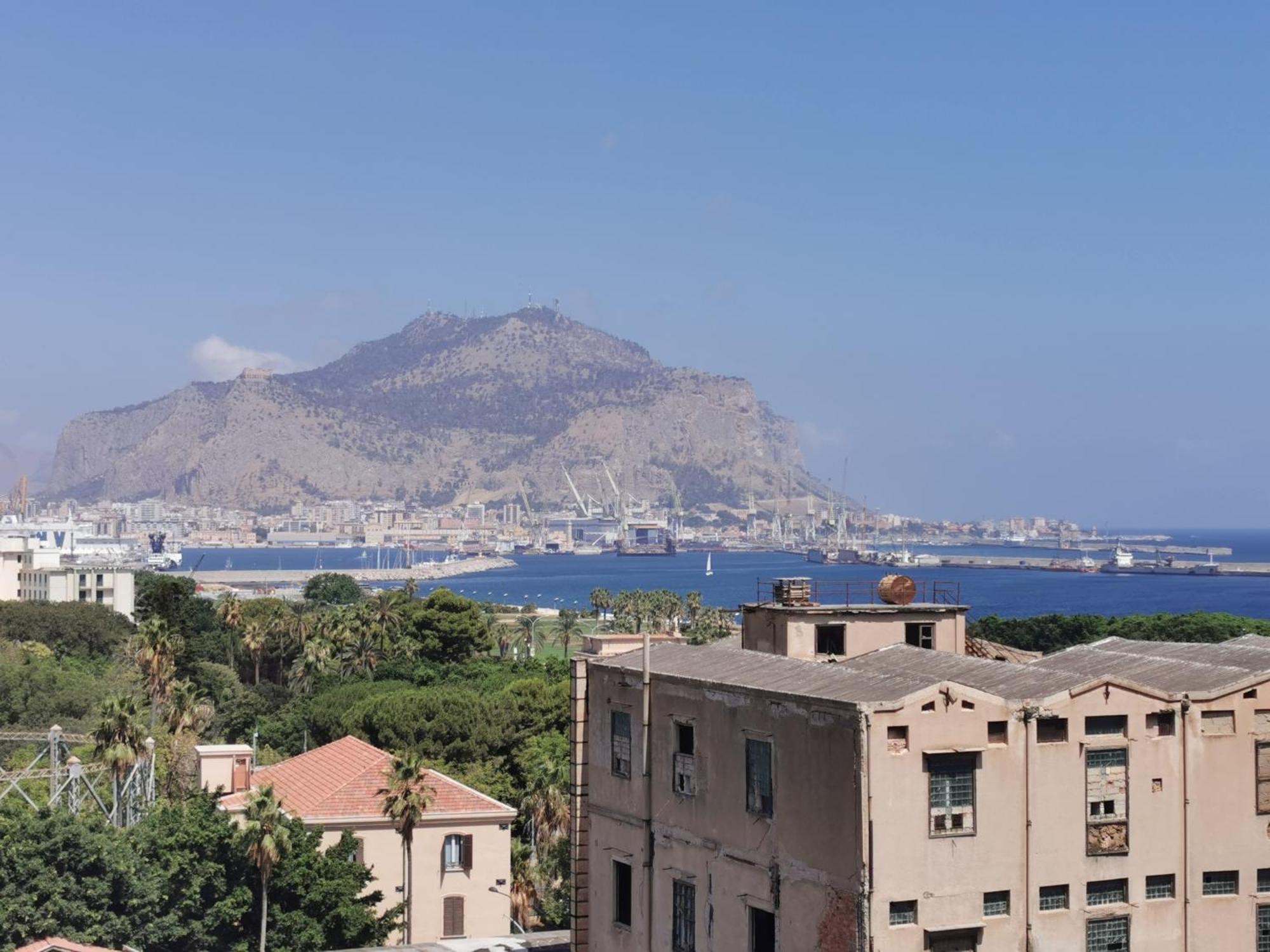 Casamare Sant'Erasmo Sea View Apartment ปาแลร์โม ภายนอก รูปภาพ