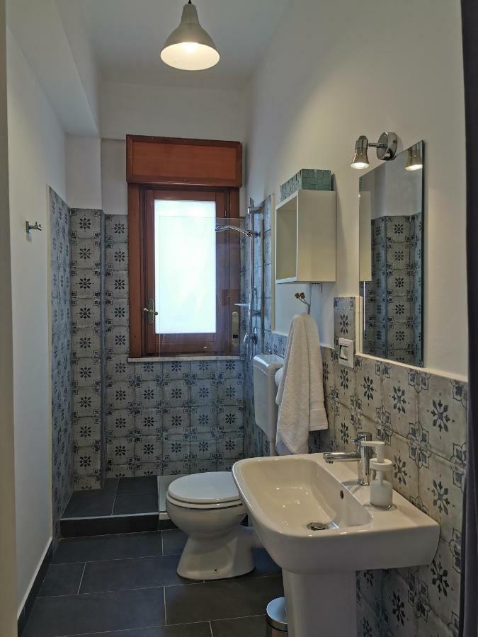 Casamare Sant'Erasmo Sea View Apartment ปาแลร์โม ภายนอก รูปภาพ
